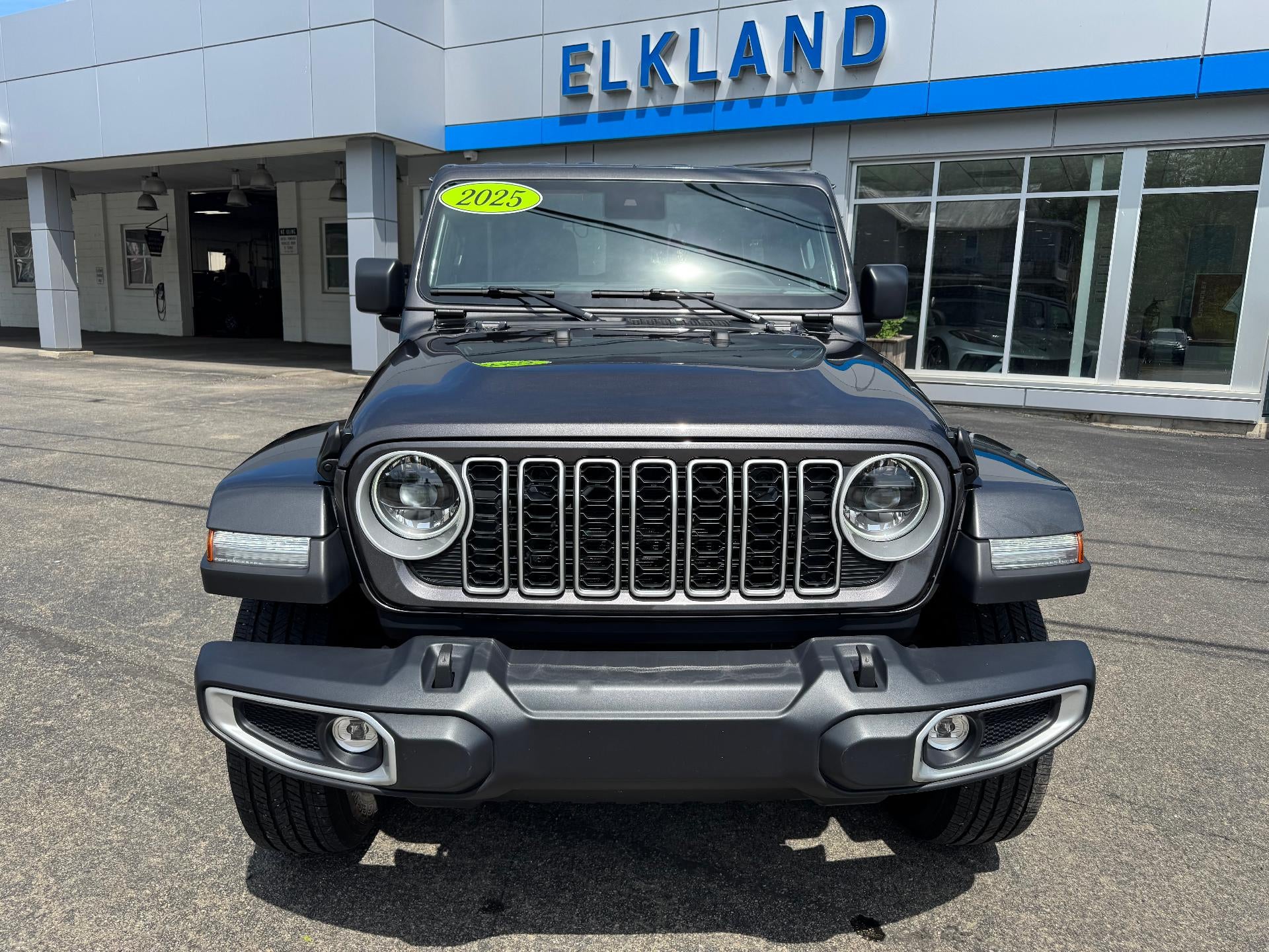 2025 Jeep Wrangler — detail view